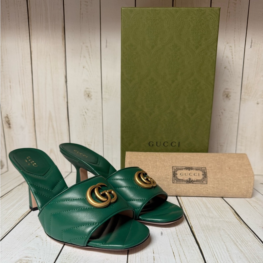 Gucci Matelasse GG Marmont Slide Sandals Emerald Green Sz 40.5 / 10.5